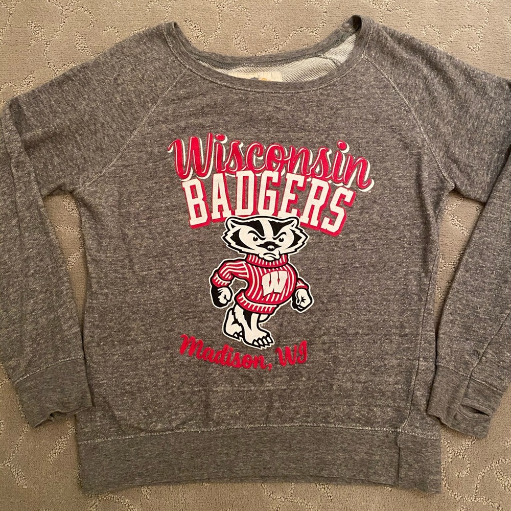University of Wisconsin badgers sweatshirt